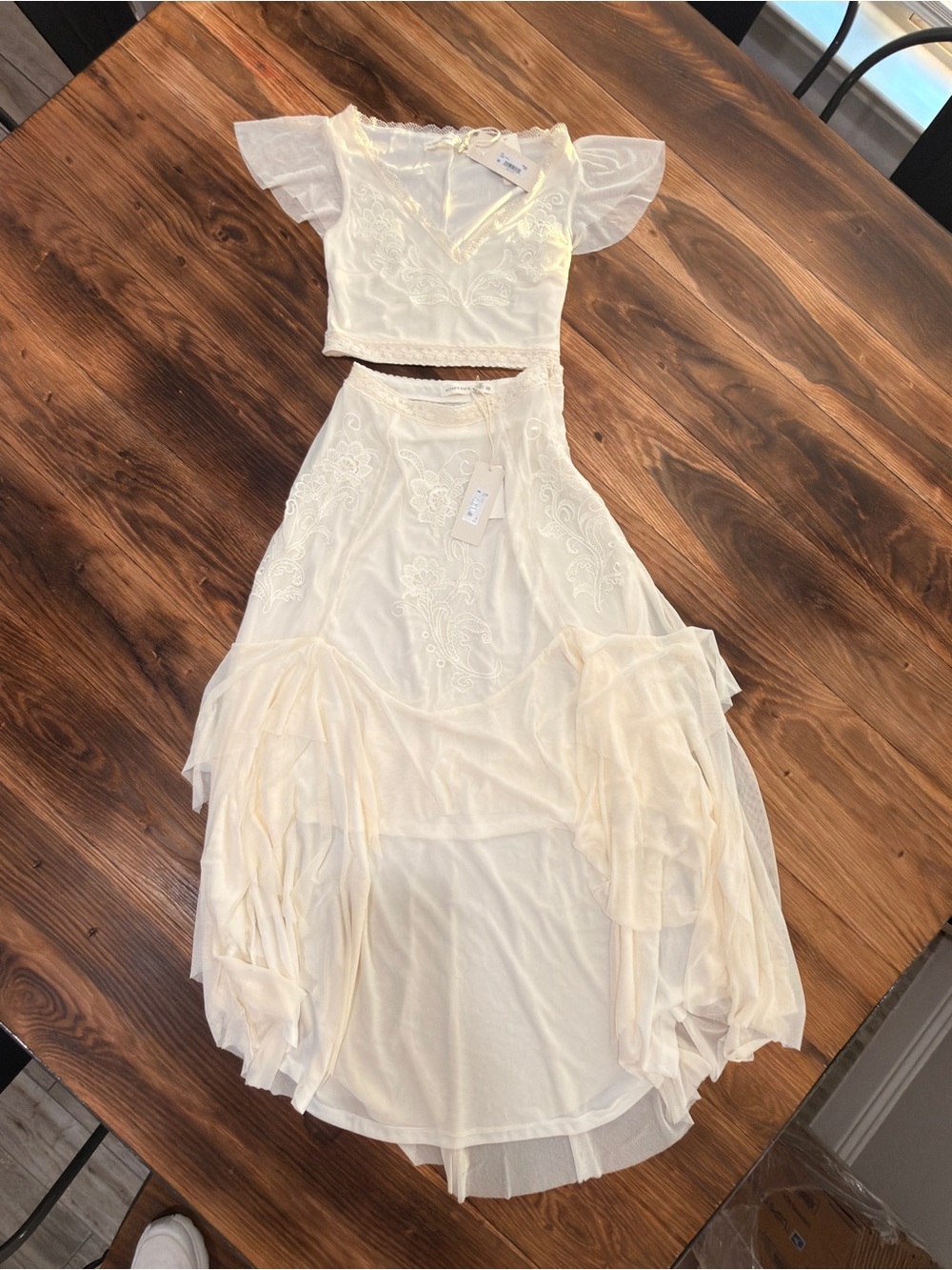Altar'd State Ivory Lace & Tulle High-Low Skirt